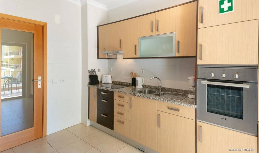 B09 - Downtown Spa Apartment
