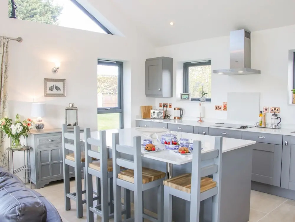 Vitula Cottage