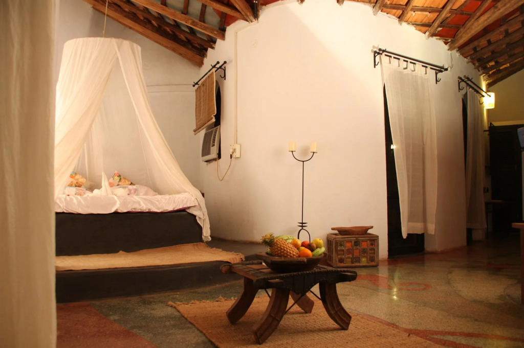 Hotel Laguna Anjuna, Goa