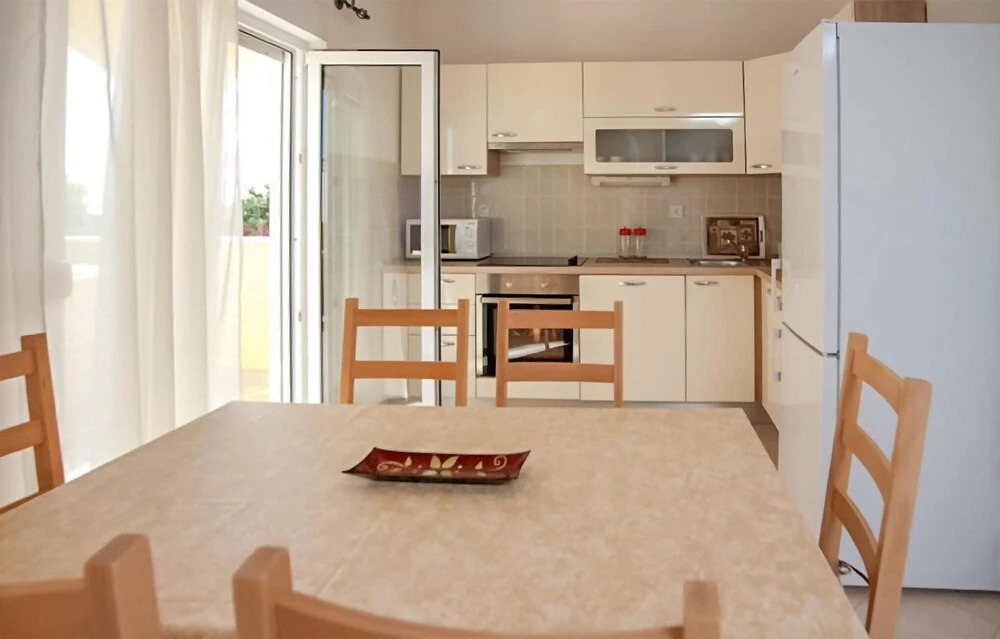 Awesome Apartment in Zecevo Rogoznicko With 3 Bedrooms, Wifi and Outdoor Swimming Pool