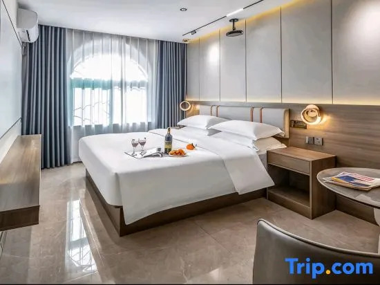 Lanyu Cinema Hotel (Taiyuan Changfeng Street North America Xintiandi Branch)
