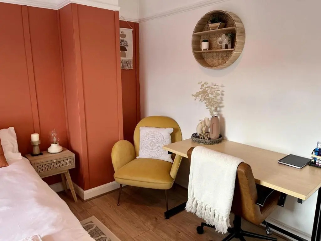 Elegant 2BD Family Retreat Blackpool Town!