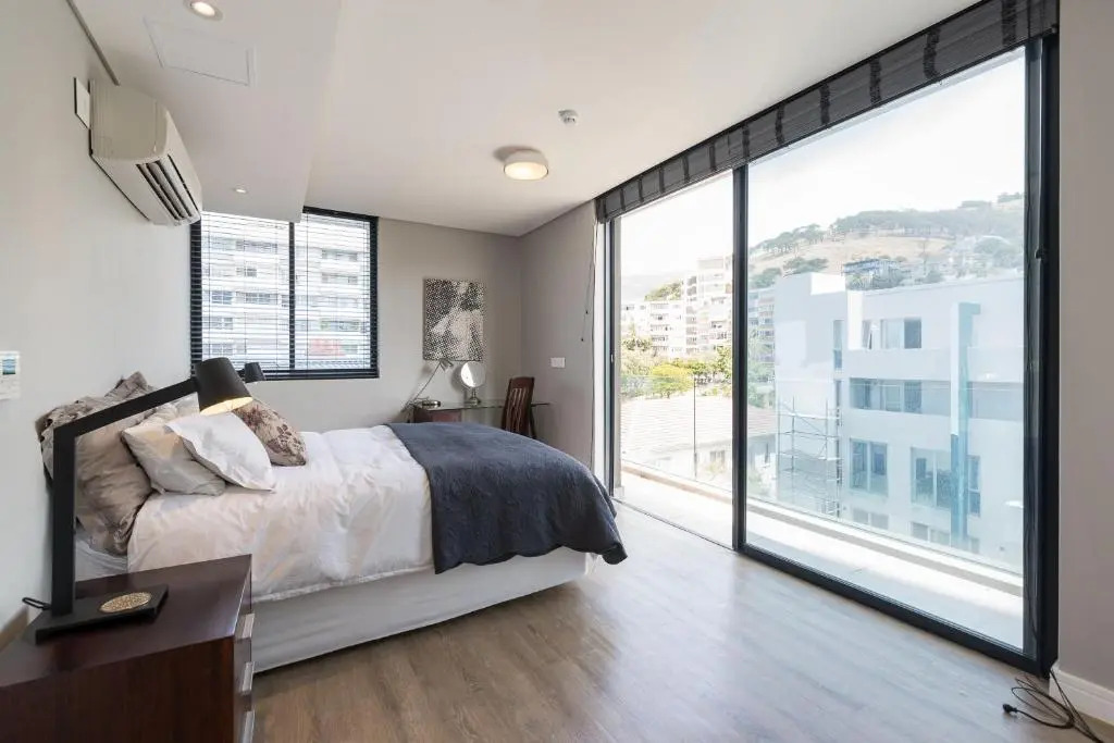 Warwick Apartments by Propr