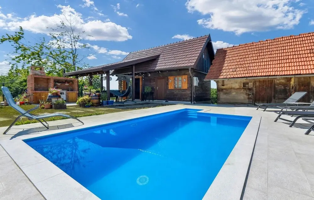 Beautiful Home in Stubicke Toplice With 2 Bedrooms, Wifi and Outdoor Swimming Pool