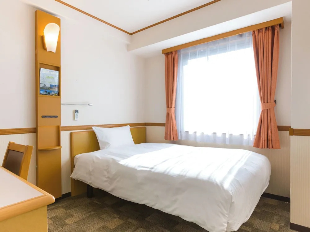 Toyoko Inn Nishitetsu Kurume eki Higashi guchi