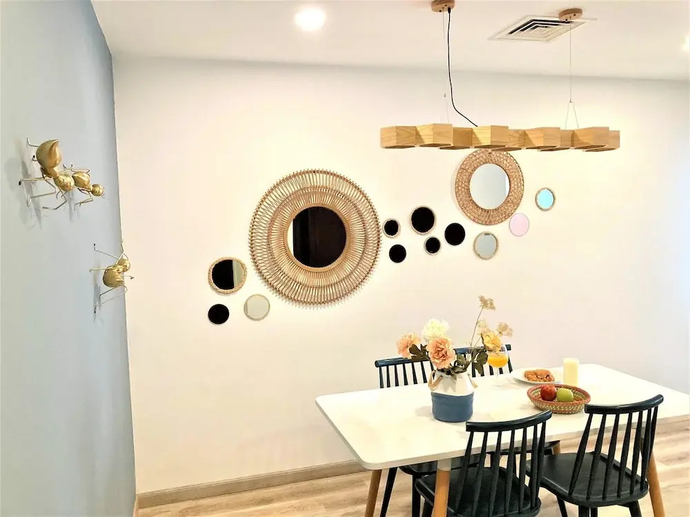 Luxurious 2 bedroom w/terrace Downtown
