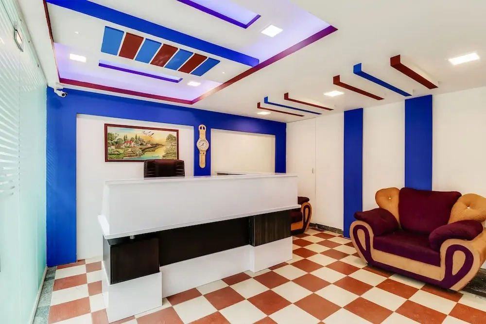 DS Residency by OYO Rooms