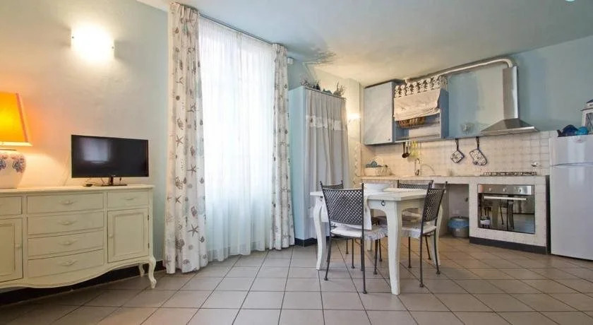 Case Vacanze Borgo Marina IMPERIA