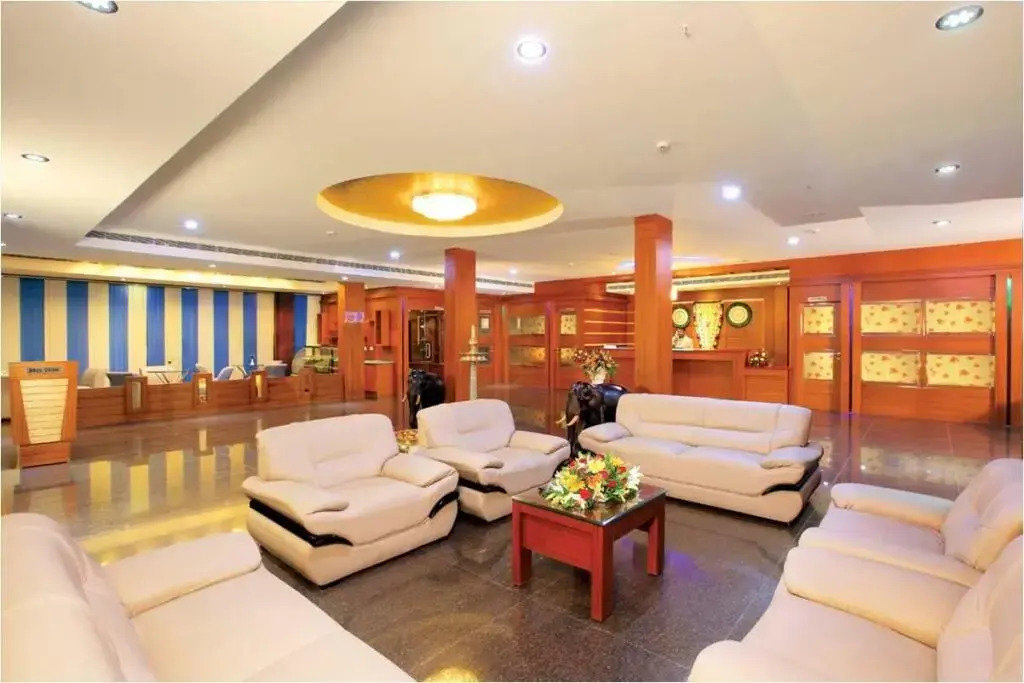 Hotel Vkj International