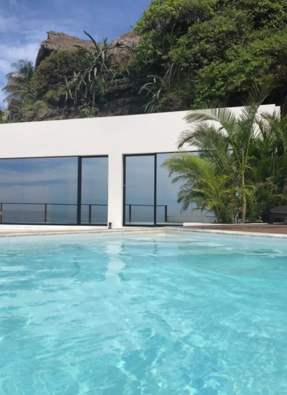 Laola Surf Residence