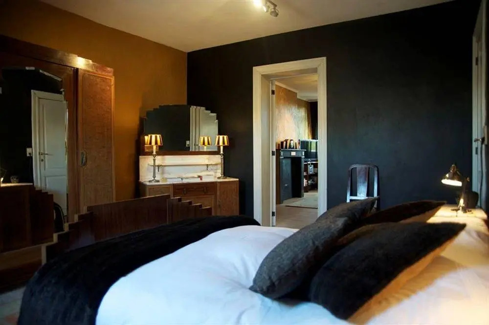 Bed  Breakfast 76