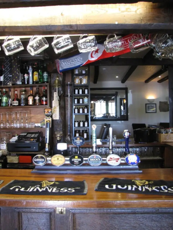 Rose & Crown