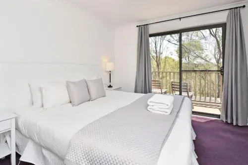 Villa Executive 2br Barbera Resort Condo located within Cypress Lakes Resort (nothing is more central)