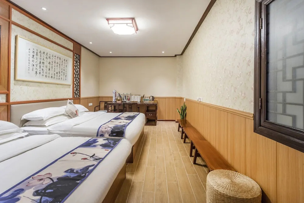 Suzhou Jade Snow Lodge