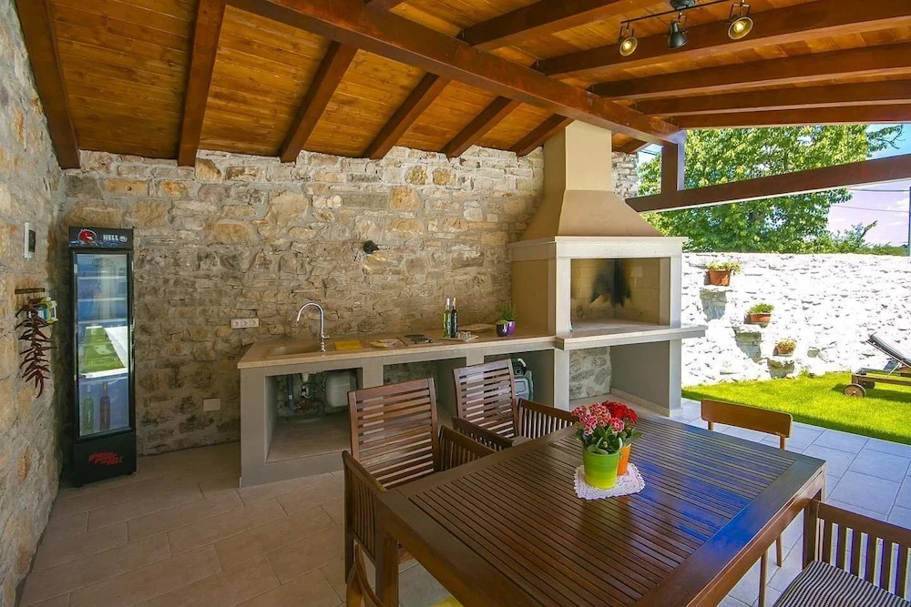Villa Hisina