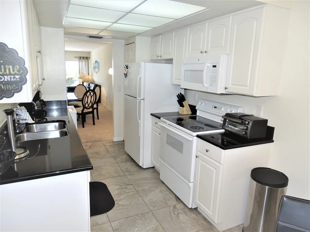 Tivoli by the Sea - 206 2 Bedrooms 2 Bathrooms Condo