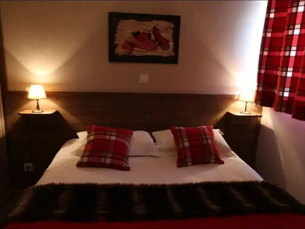 LES Chalets D'adrien N°6 : 4 Pièces 8 Personnes / 4 Rooms 8 People