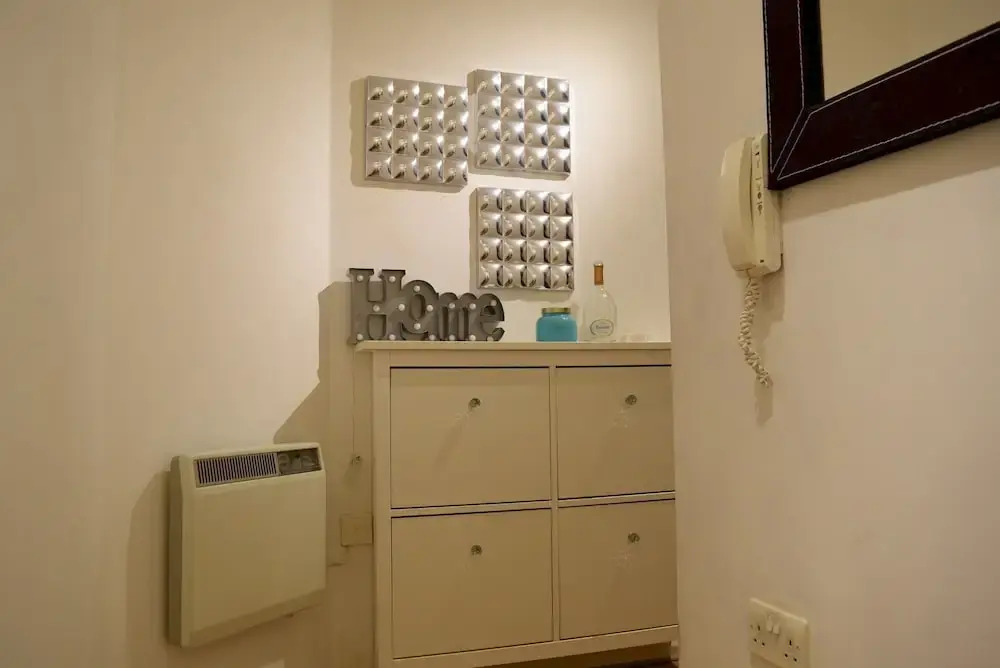 1 Bedroom Apartment in Vauxhall With a Balcony
