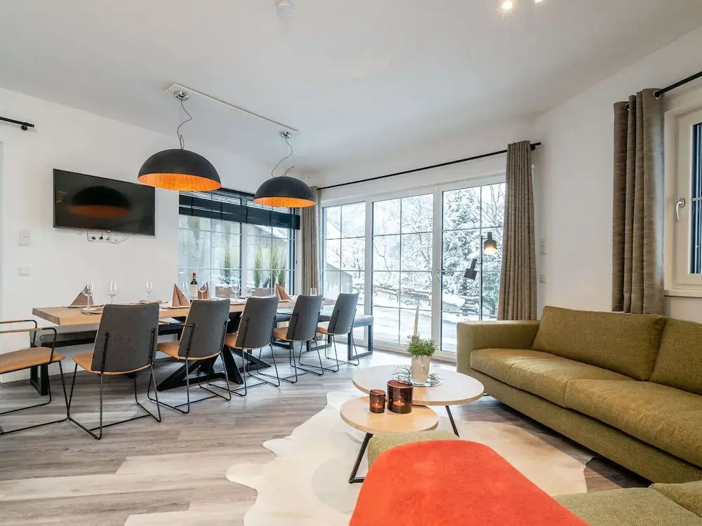 Chalet in Alpendorf near Ski Slopes