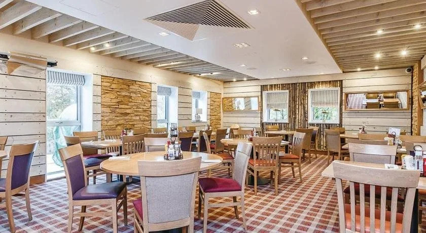Cheddar Woods Resort And Spa