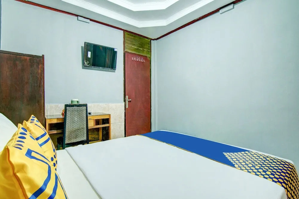 Hotel Tampan by OYO Rooms