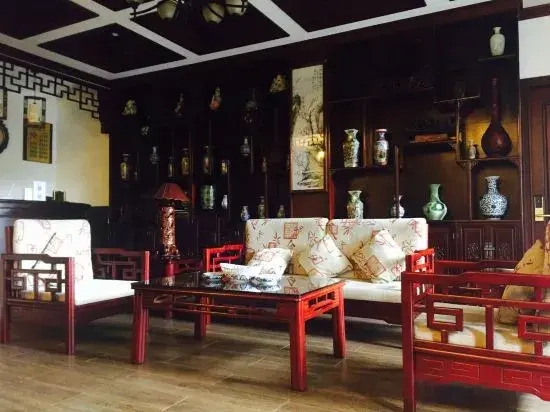Heming Shanzhuang Yangyiju Hotel