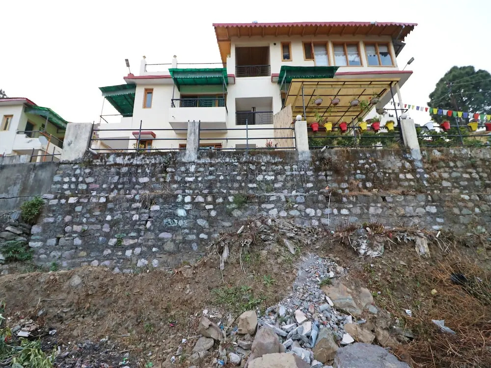 OYO 10315 Home 2BHK Cottage Sattal