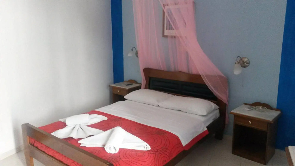 Hotel Thirasia