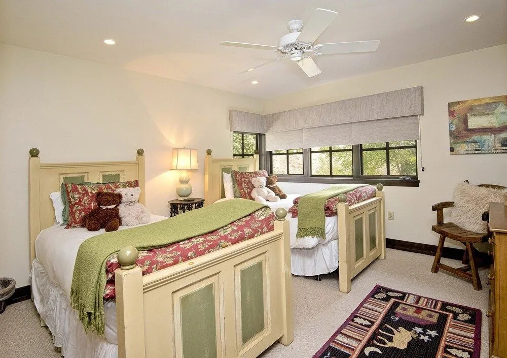 Enclave 158 4 Bedroom Home by RedAwning
