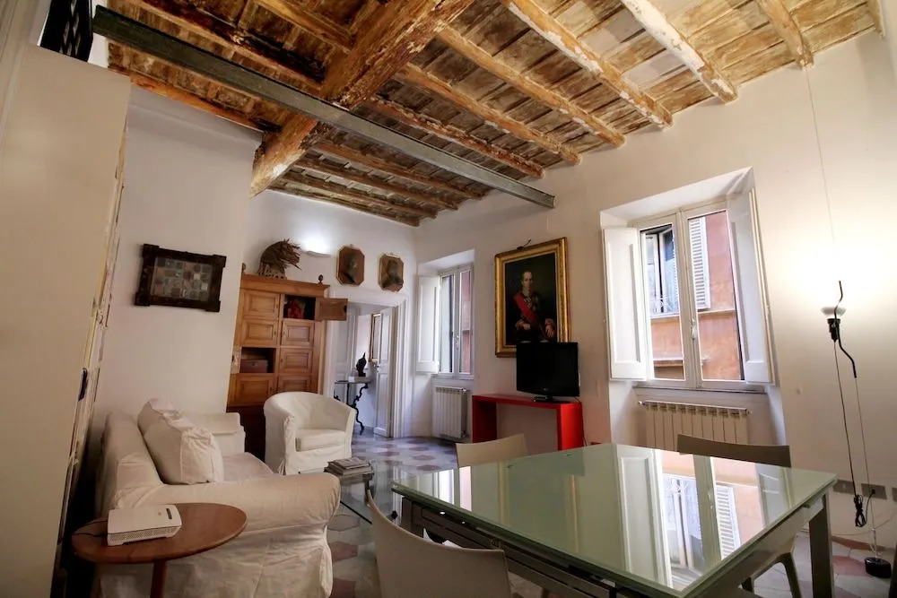 Enchanting 2BR Apt near Pantheon&Vatican
