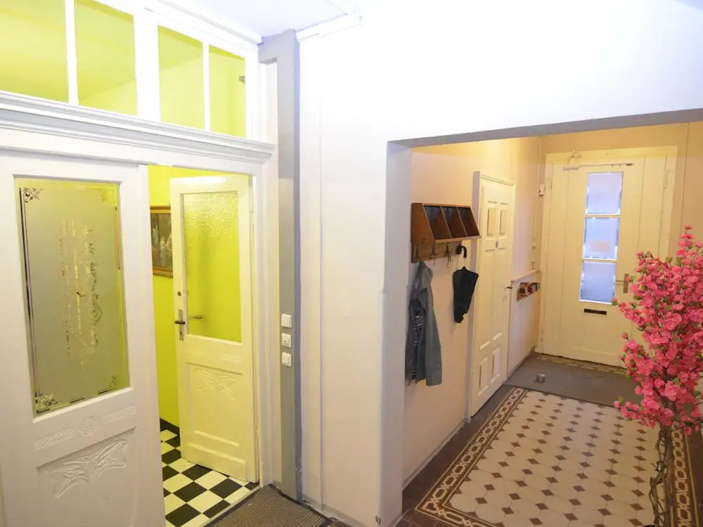 Exklusives Gruppenhaus mit home cinema