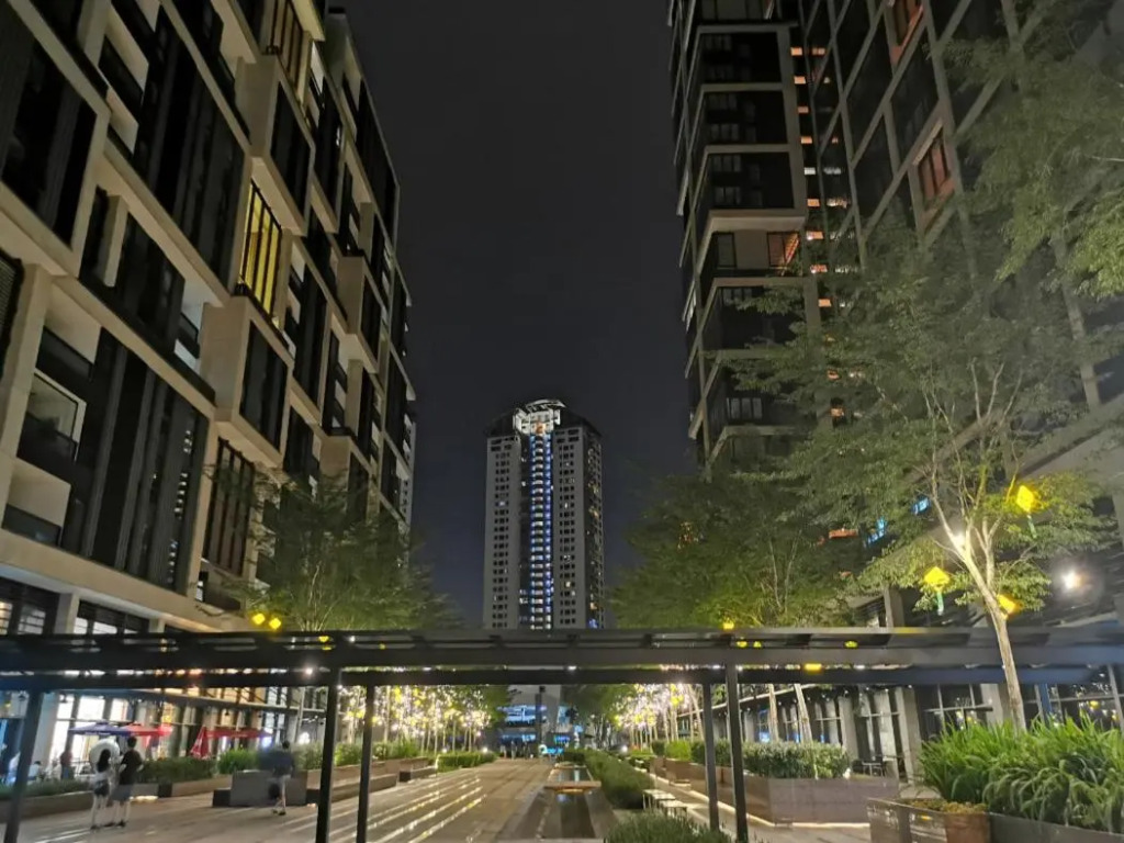 ARCORIS, MONT KIARA by MK HOME
