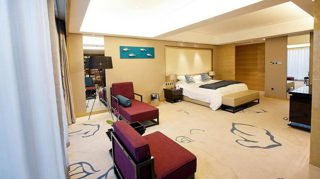 Hongkou Silver Hotel