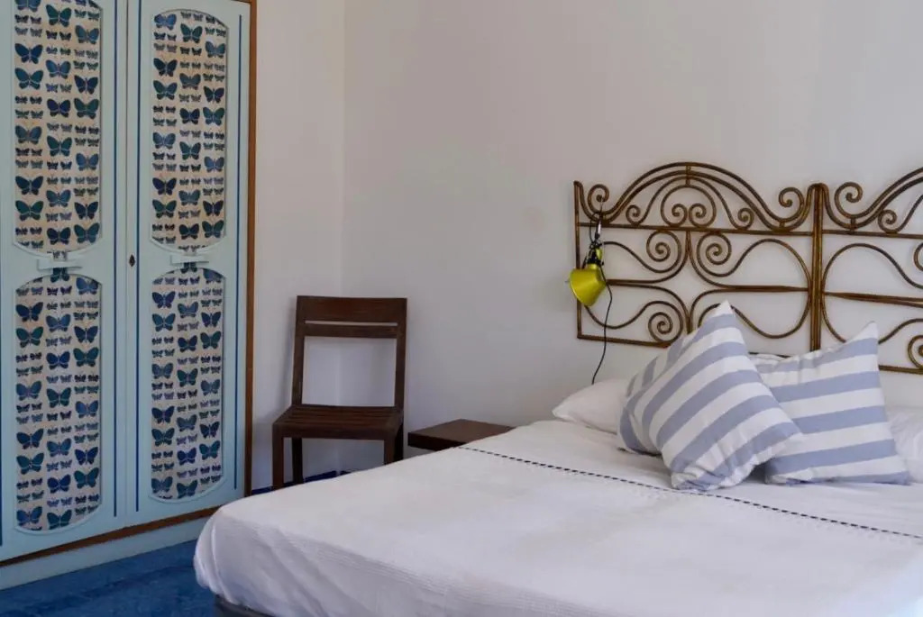 Two bedrooms Capri style home near Piazzetta