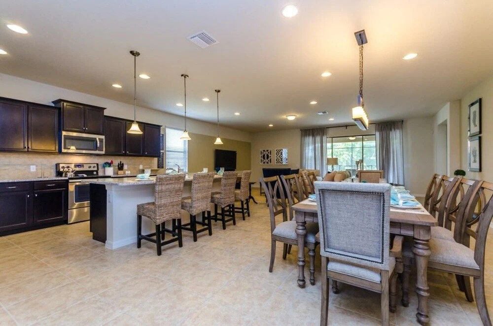 Amazing House! - Windsor at Westside - 8889QL