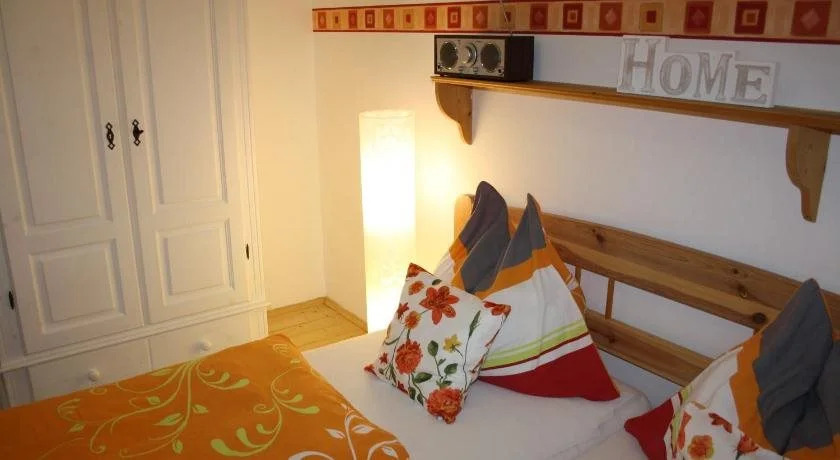 Ferienwohnung am Krausberghof mit Balkon und Parkplatz, 6 Fahrminuten zur Alpentherme Gastein und zur Schlossalmbahn