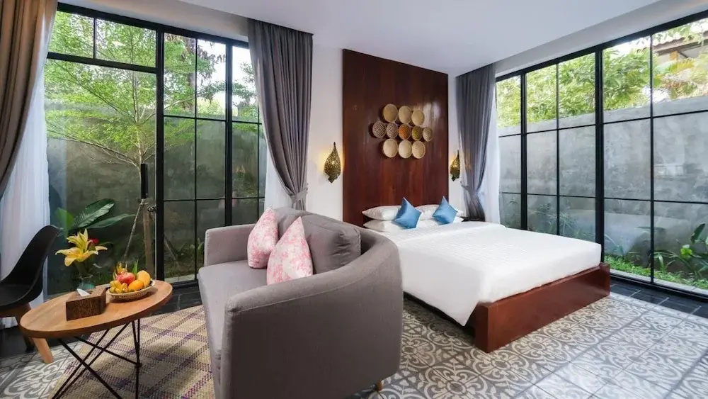 Deluxe Double Room with Patio or Balcony