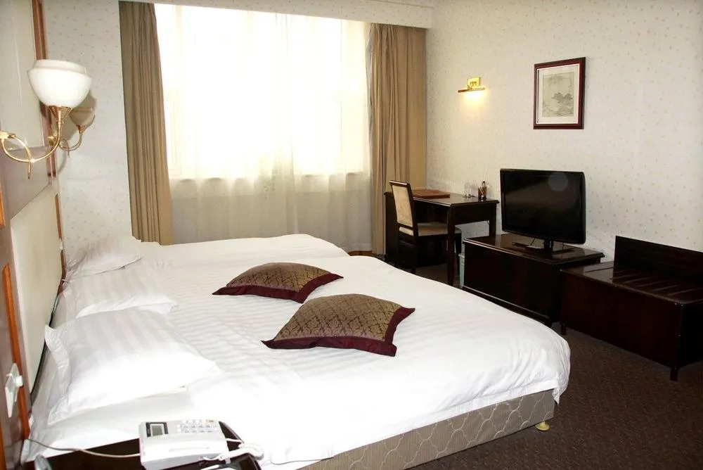 Shandong Yizheng Hotel
