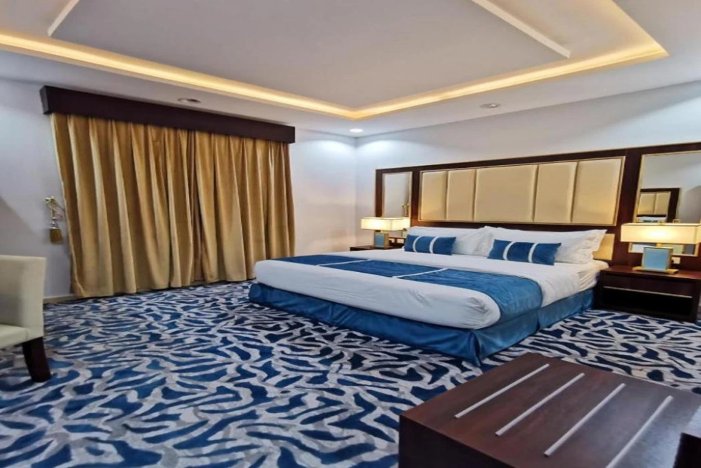 Kayan Hotel Suites