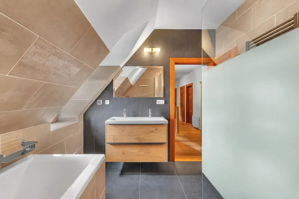 Villa in Czechia with Heated Pool & Mountain Views