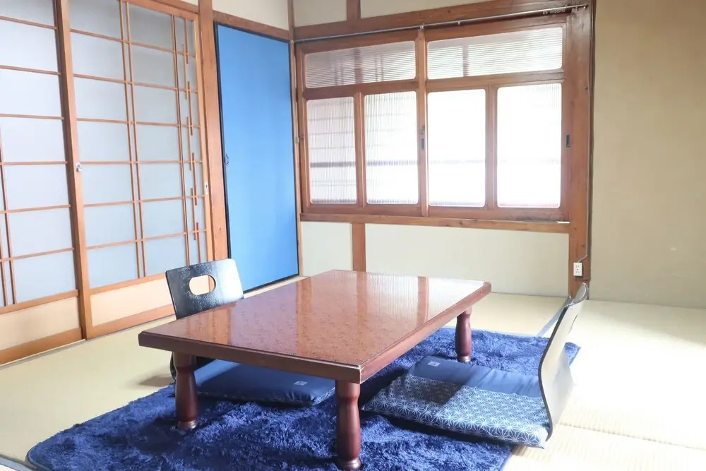 Naru. Guest House