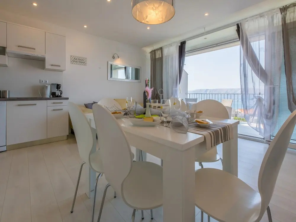 Apartments Lavarin