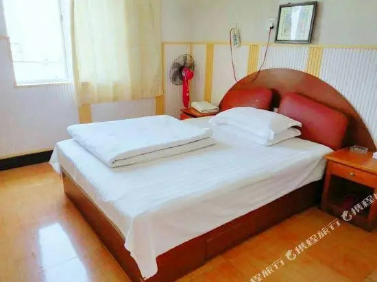 Xiaolan Hostel