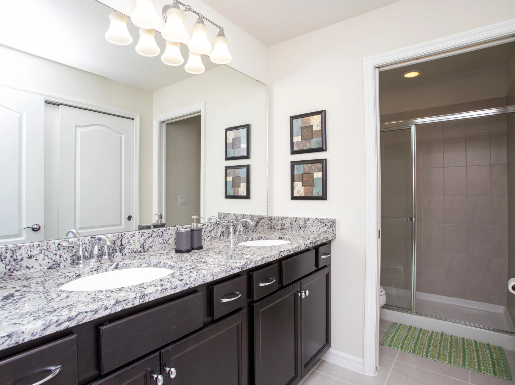 St-Longinus-Windsor  8936 Sydney Ave, Kissimmee, Us