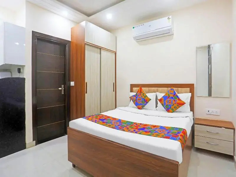 FabHotel The Hide Away