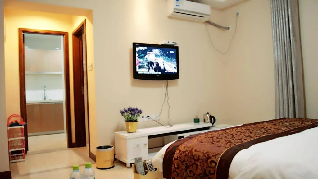 Hip-Hop Hotel Apartment