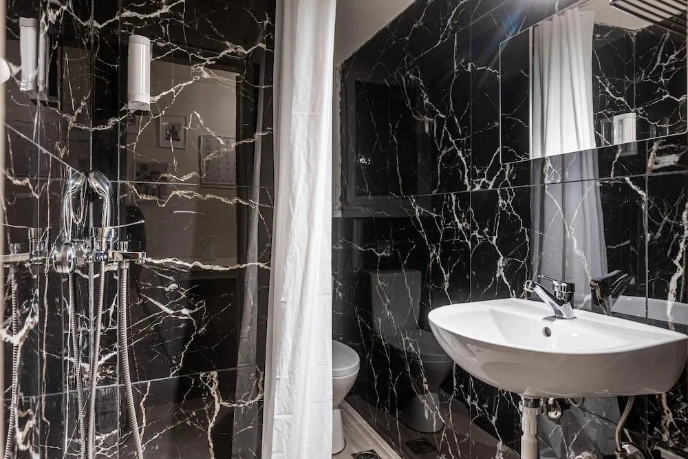 Laskareos Apartment by Olala Homes
