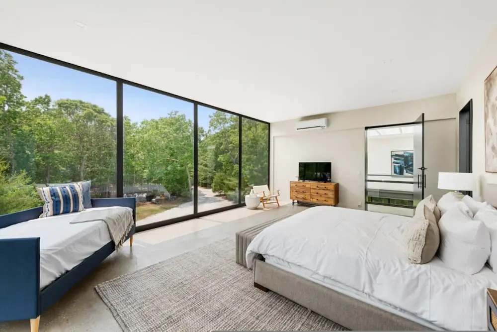 Glass Villa East Hampton