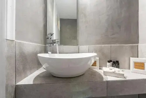 Bright apt in the heart of Athens