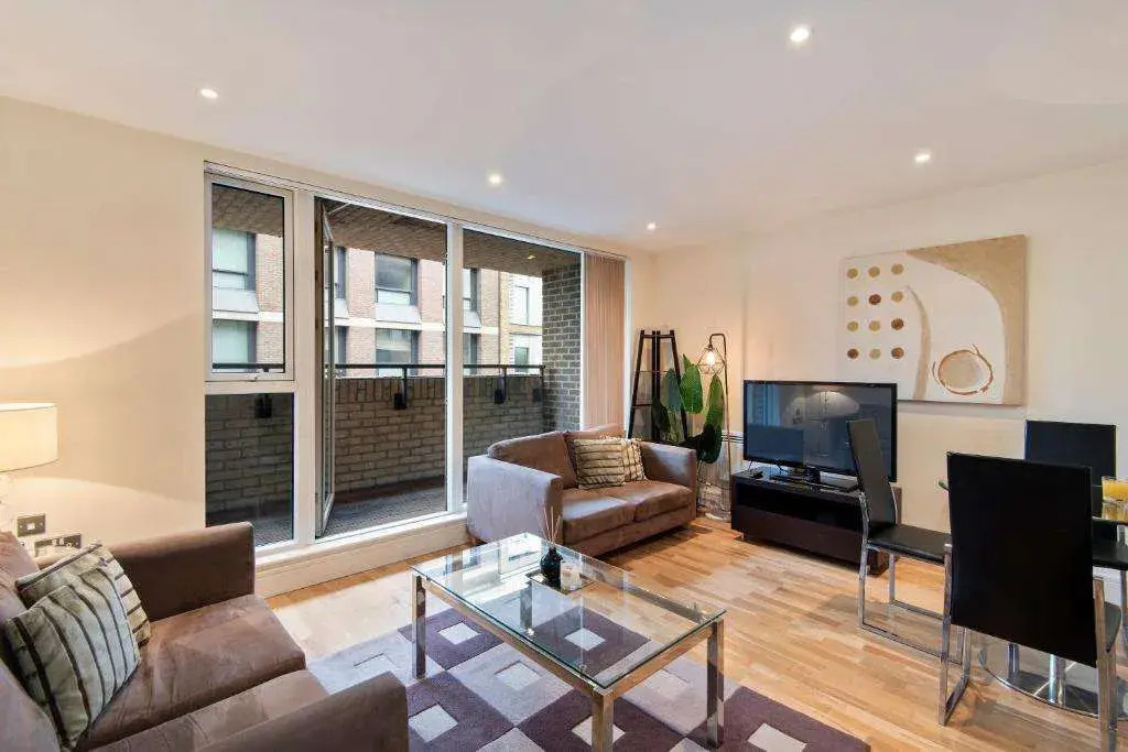 Great Suffolk Street Apartments in Waterloo by MySquare